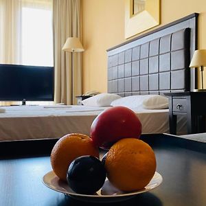 Studio mit Kingsize-Bett